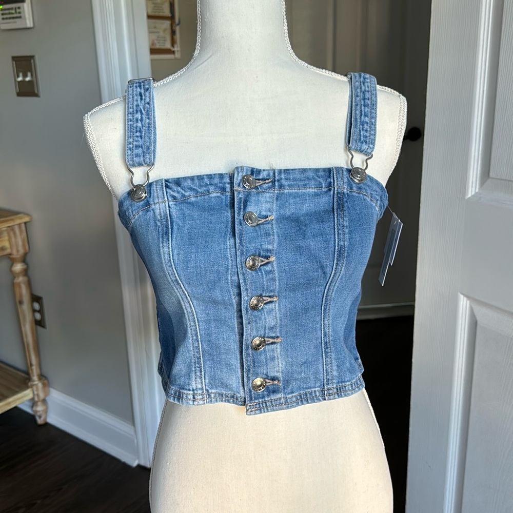 American Eagle Denim top
